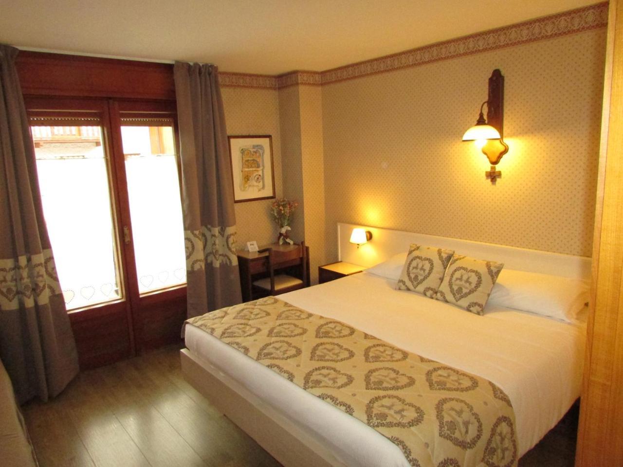 Hotel Meuble Meridiana فالتورنيتش المظهر الخارجي الصورة