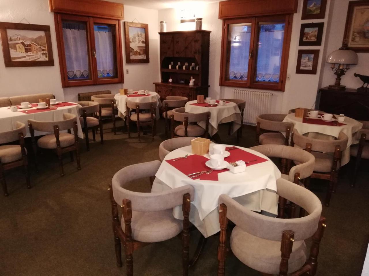 Hotel Meuble Meridiana فالتورنيتش المظهر الخارجي الصورة