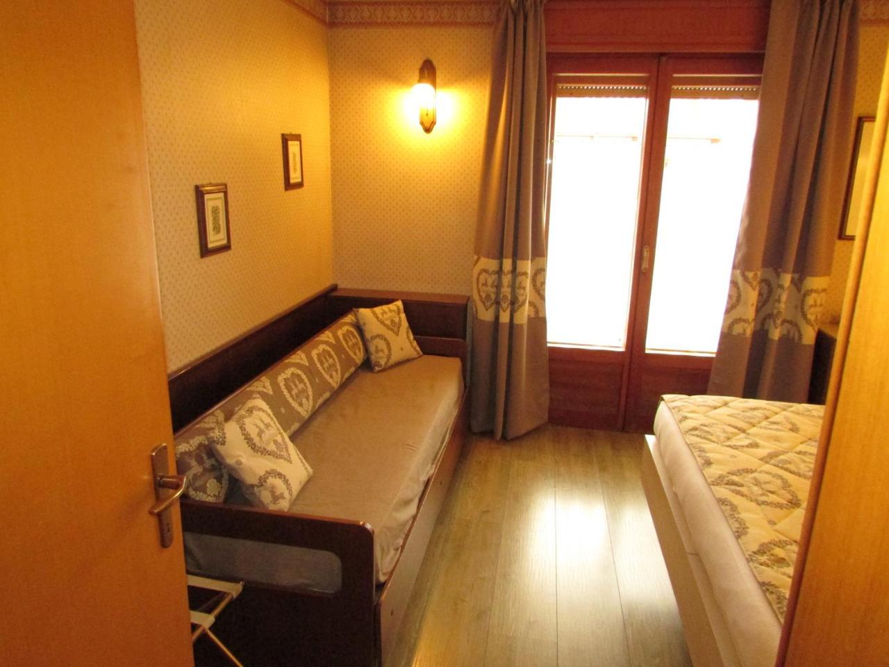 Hotel Meuble Meridiana فالتورنيتش المظهر الخارجي الصورة